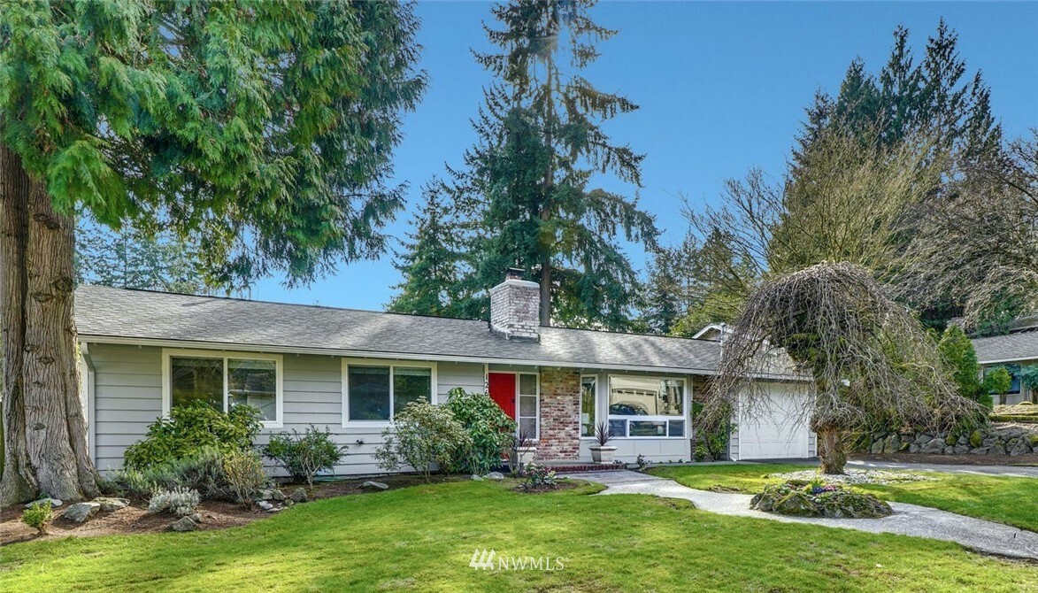 Property Photo:  12641 SE 29th Street  WA 98005 