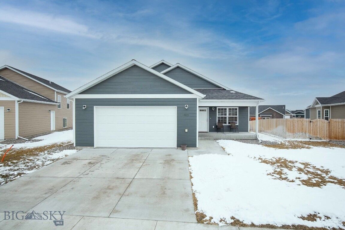 Property Photo: 2225 Sturnella Lane MT 59714