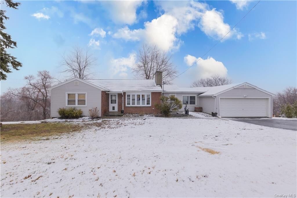 Property Photo:  95 Massachusetts Avenue  NY 10920 