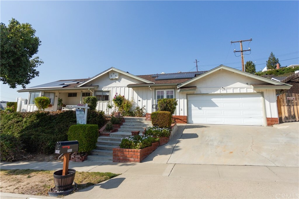 Property Photo:  395 Pineridge Street  CA 92821 