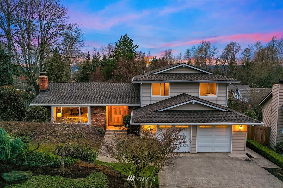 Property Photo:  1133 S 23rd Street  WA 98055 