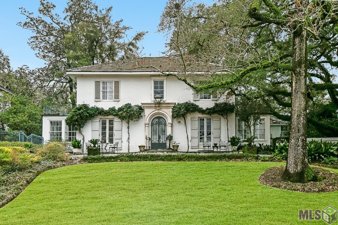 Property Photo:  4426 W Lakeshore Dr  LA 70808 