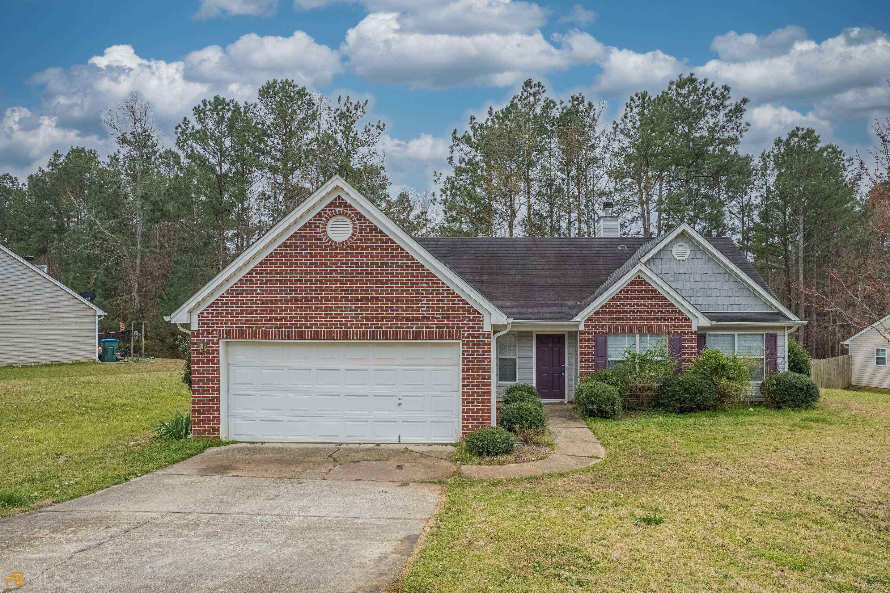 Property Photo:  141 Silver Bell Trace  GA 30606 