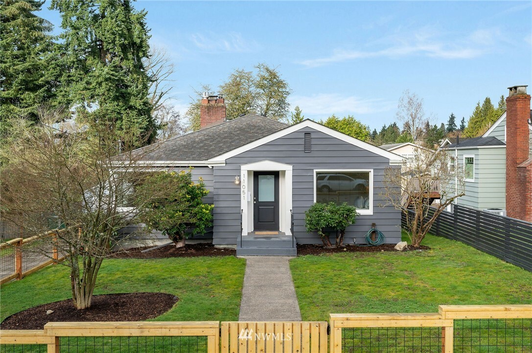 Property Photo:  11051 14th Avenue NE  WA 98125 