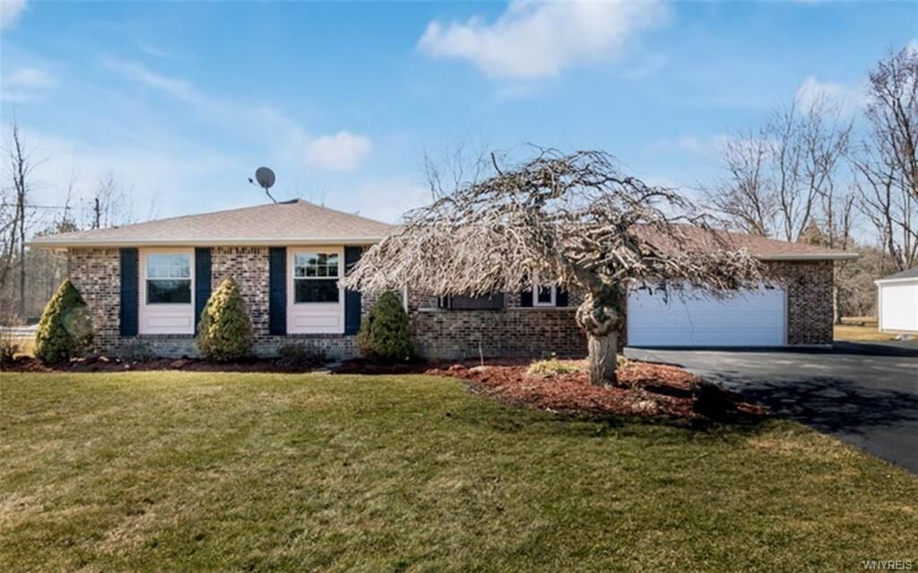 Property Photo:  2590 Baseline Road  NY 14072 