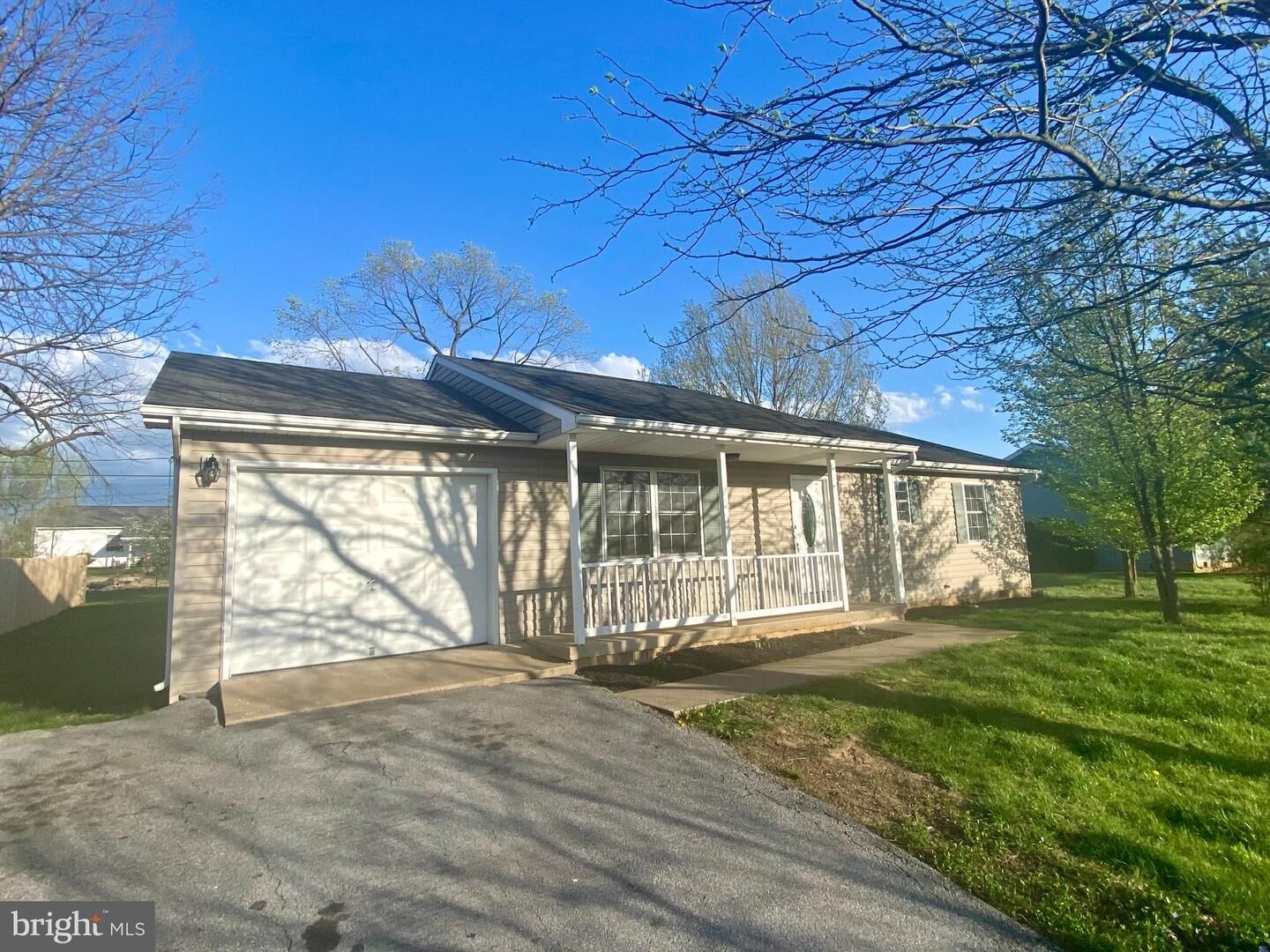 Property Photo:  216 Mimosa Drive  WV 25404 