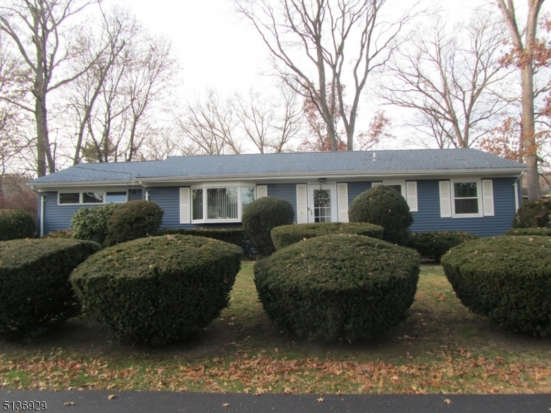 Property Photo:  33 Cedar Ln  NJ 07480 