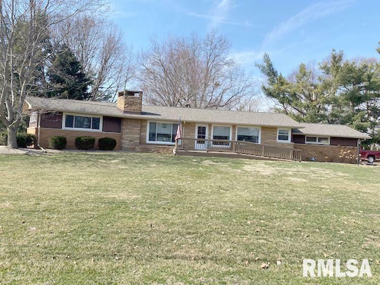 Property Photo:  12 Redwood  IL 61520 