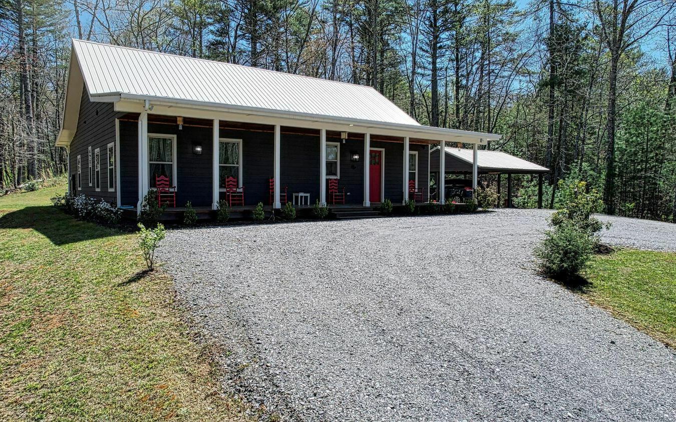 Property Photo:  84 River Bluff Drive  NC 28904 