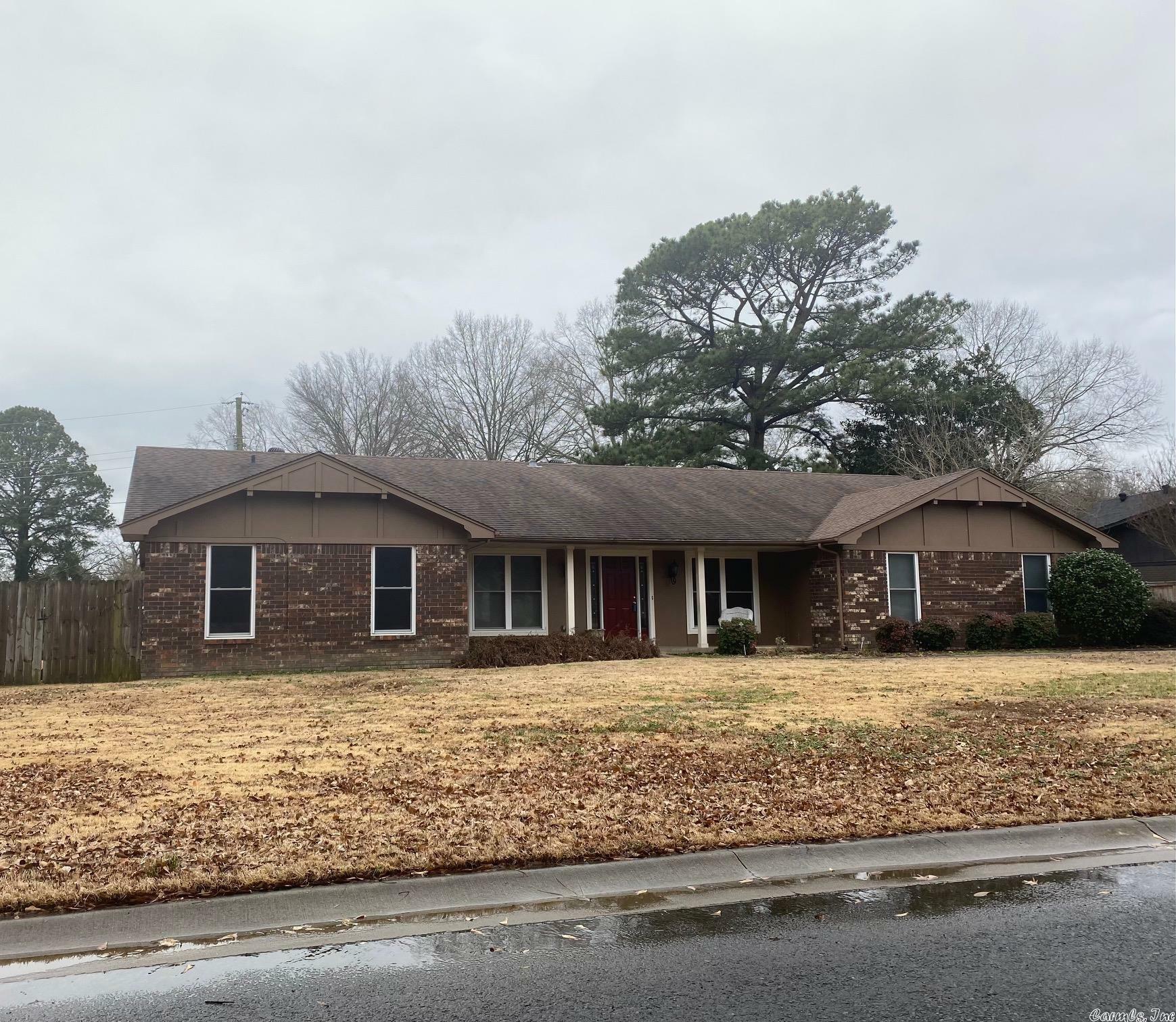 Property Photo:  13 Red Oak Drive  AR 72034 