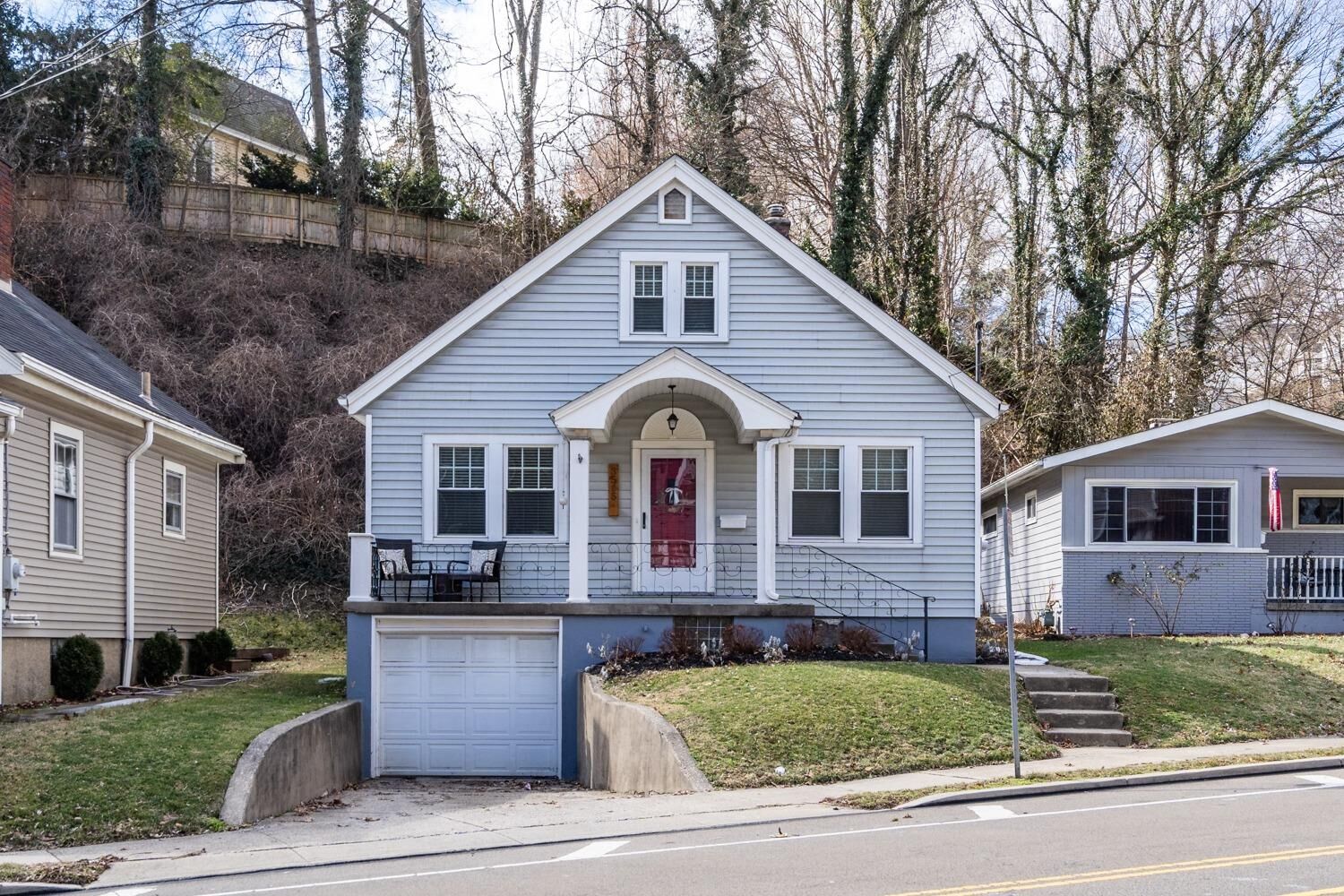 Property Photo:  3565 Linwood Ave  OH 45226 