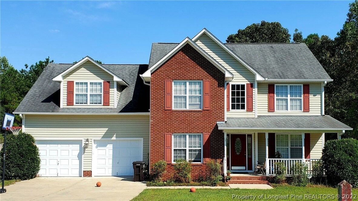 Property Photo: 61 Welshire Drive NC 27332
