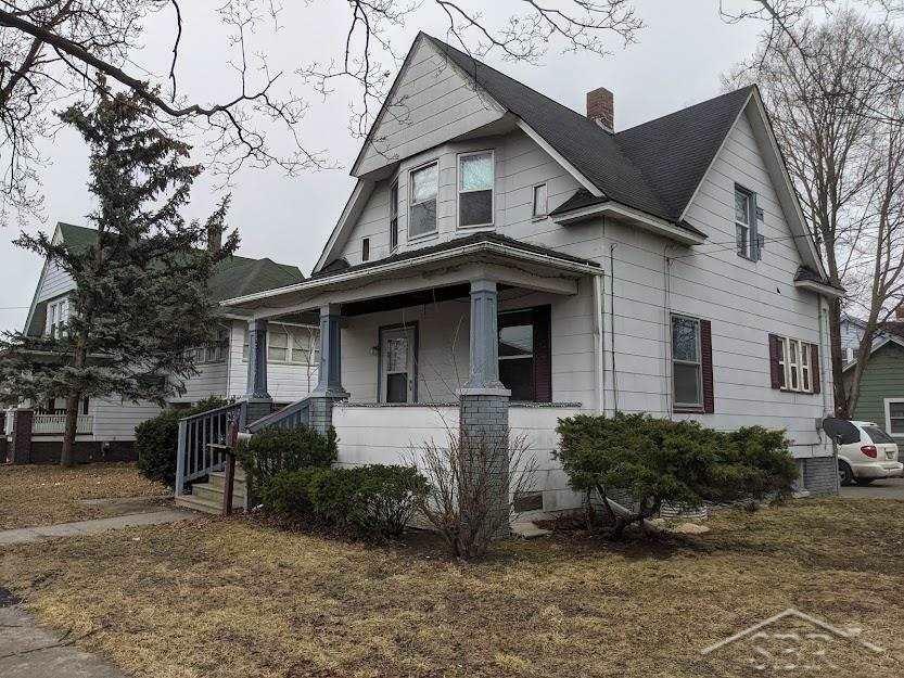 Property Photo:  1221 W Genesee  MI 48602 