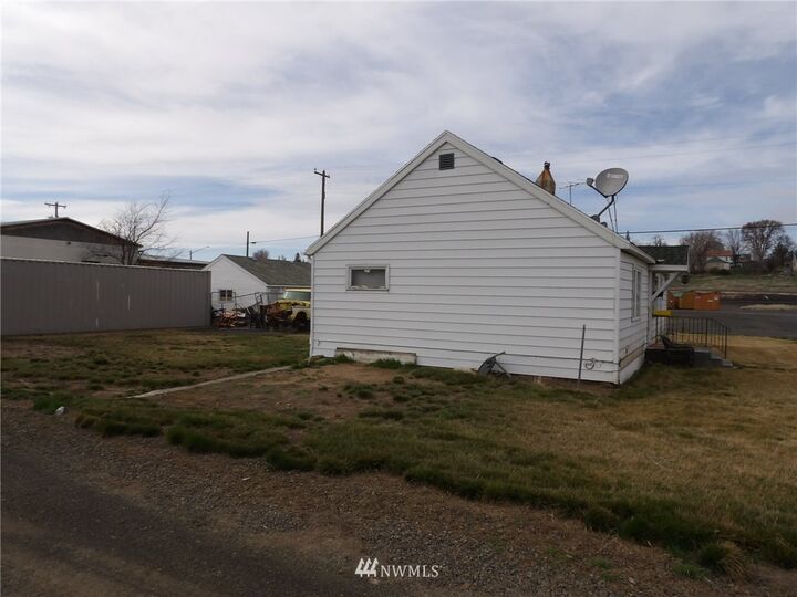 Property Photo: 108 S Clarke Street WA 99169