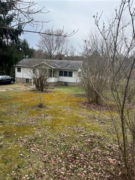 Property Photo: 225 Ashbaugh Rd PA 15644