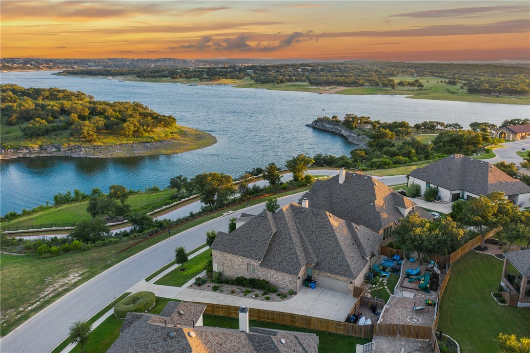 Property Photo: 7216 Tessera Parkway TX 78645