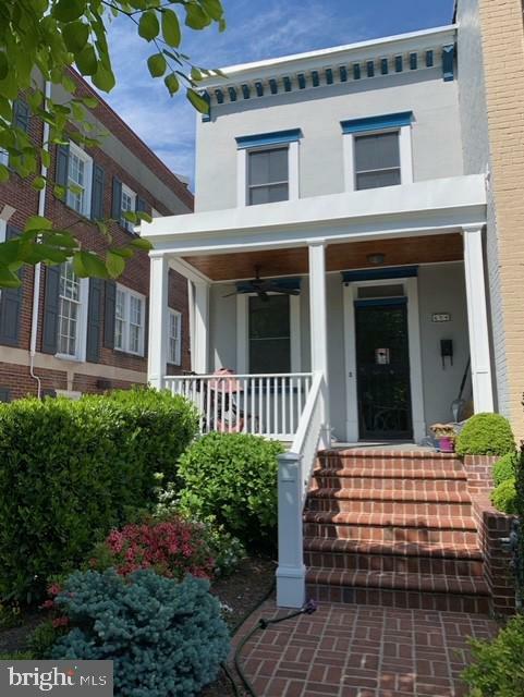 Property Photo:  614 Massachusetts Avenue NE  DC 20002 