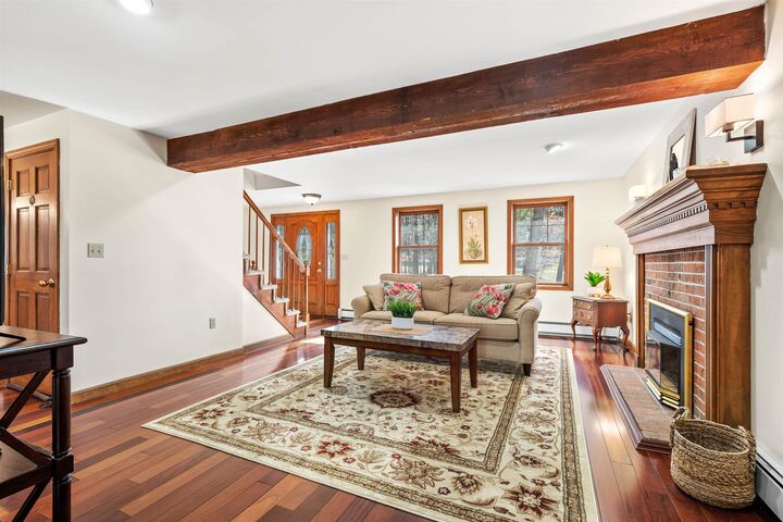 Property Photo: 39 Rangers Drive NH 03051