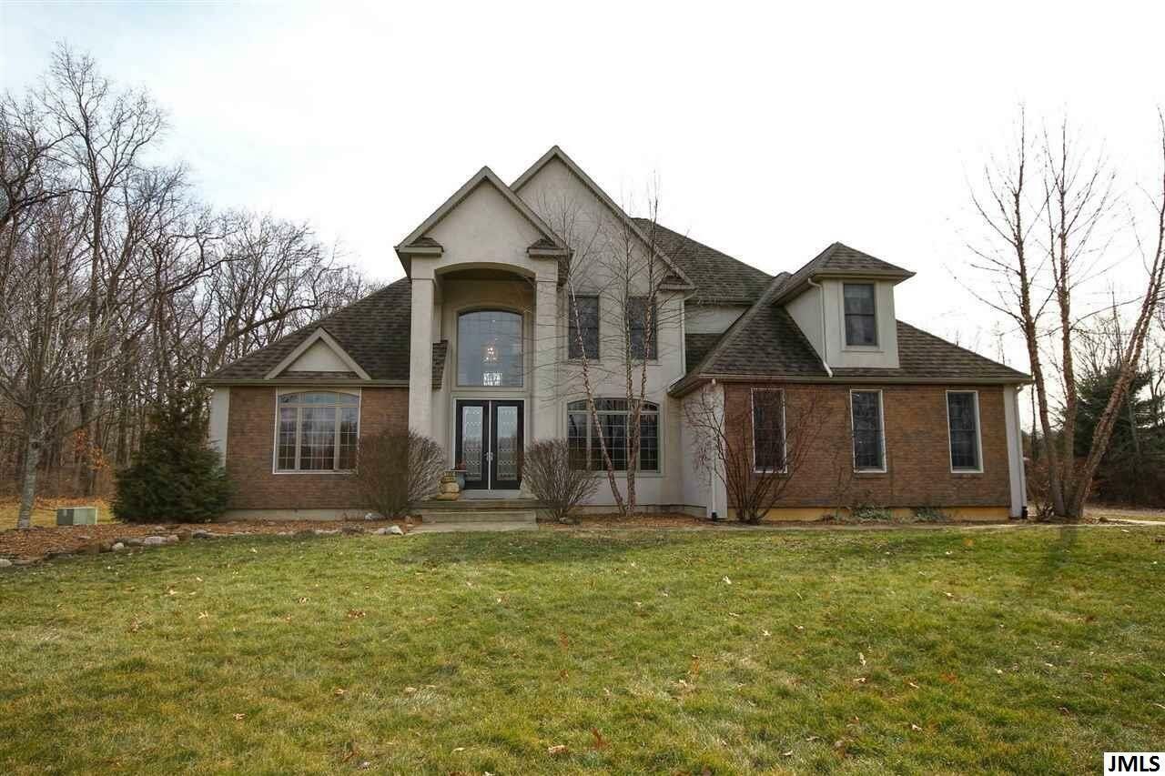 Property Photo:  1091 Virginia Way  MI 49201 