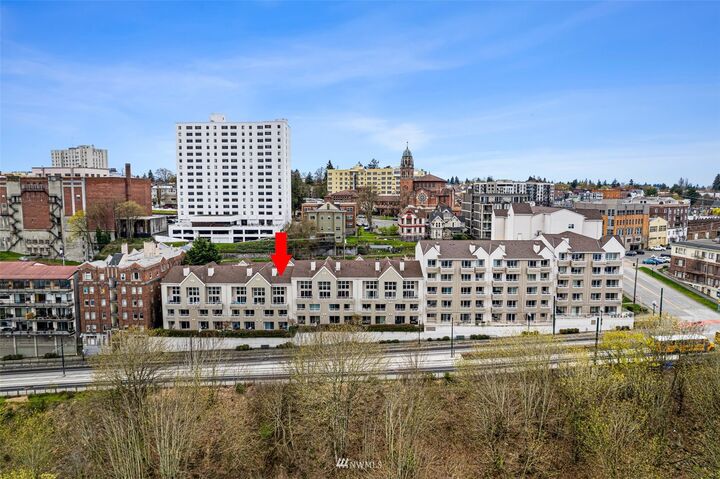 Property Photo:  1 Broadway 306  WA 98402 