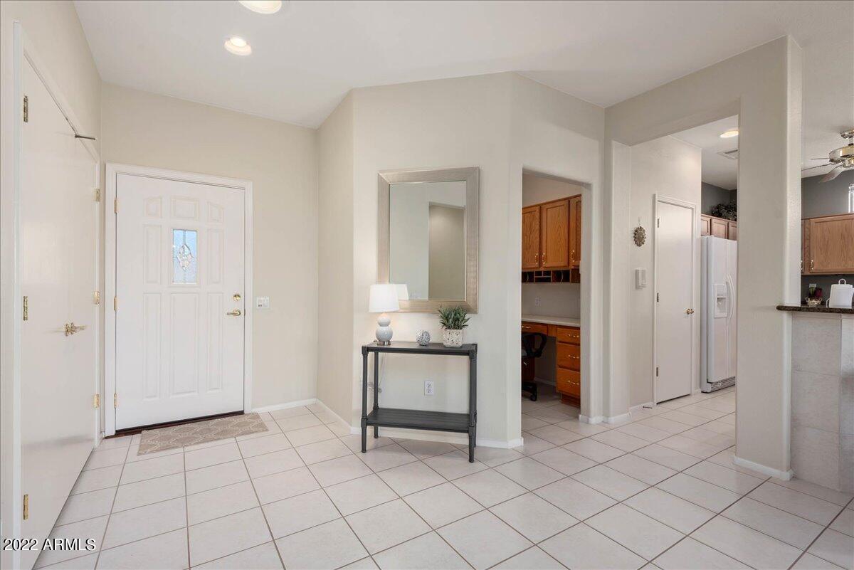 Property Photo: 18101 N Plaza Court AZ 85374