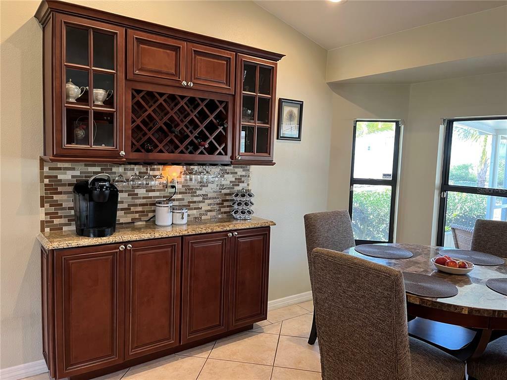 Property Photo:  148 Valentino Court  FL 33837 