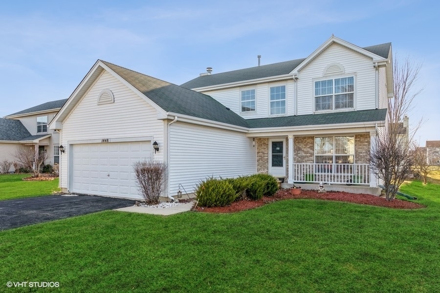 Property Photo: 1448 S Amarias Drive IL 60073