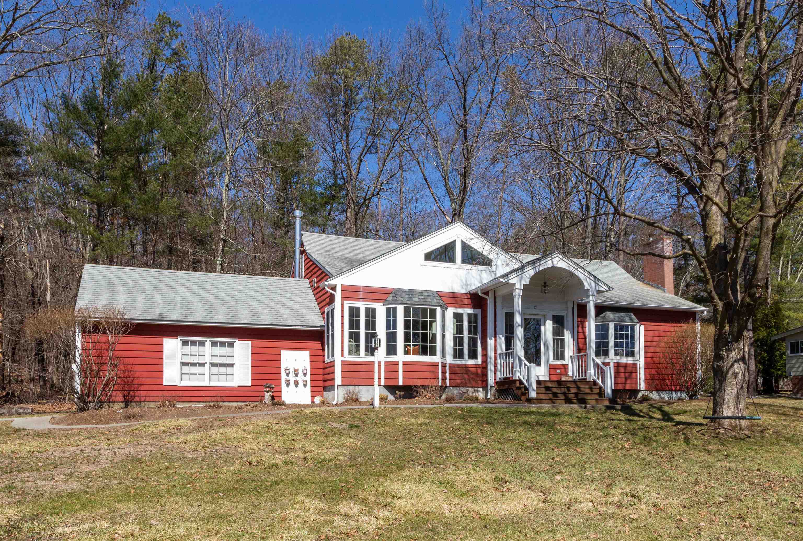 Property Photo:  17 Valleyview Drive  VT 05452 