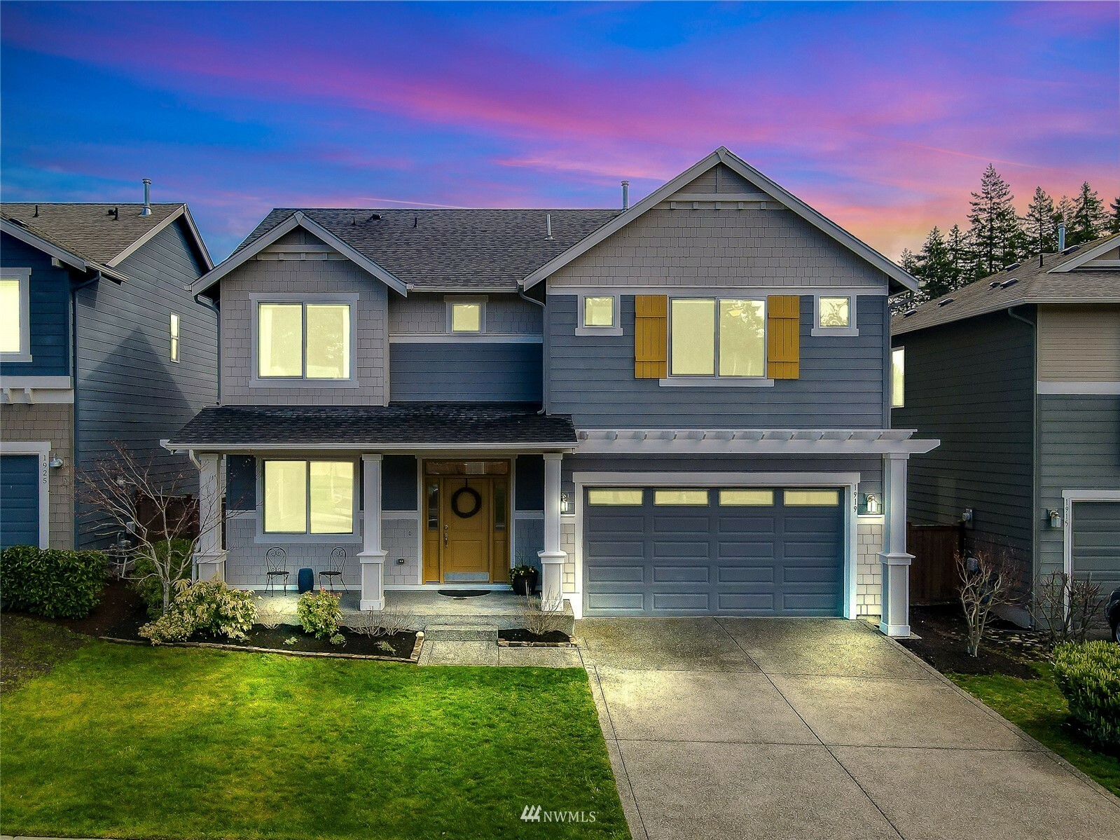 Property Photo:  1919 Regent Avenue NW  WA 98370 