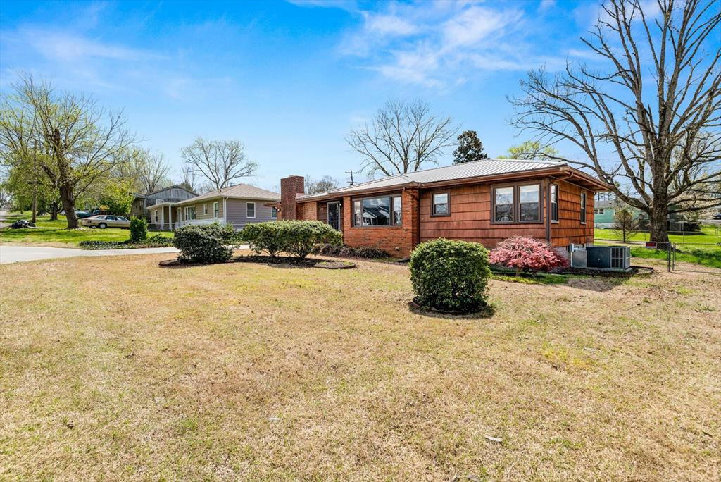 Property Photo:  637 Sunview Drive  TN 37303 