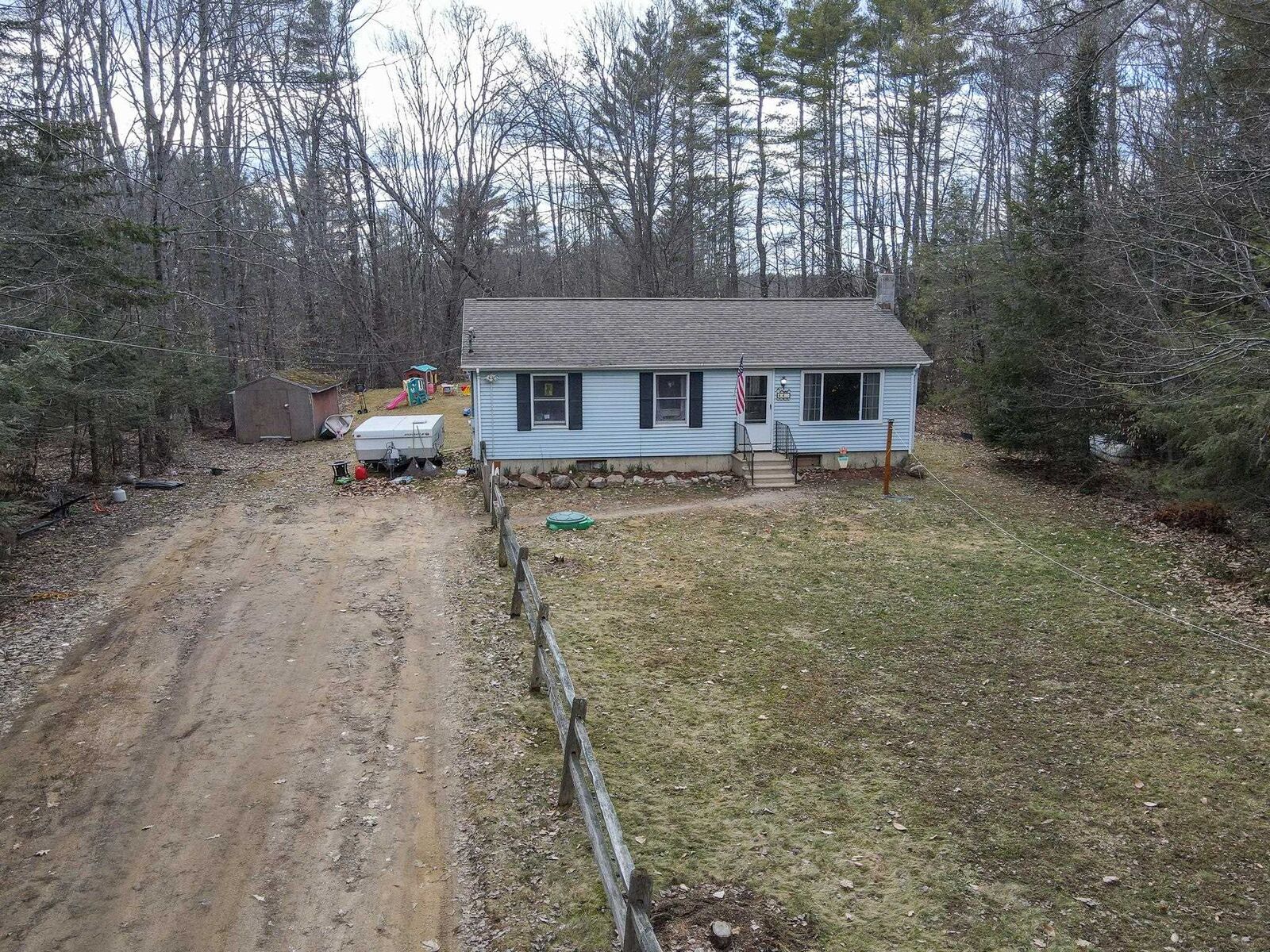 Property Photo: 44 Winwood Drive NH 03225