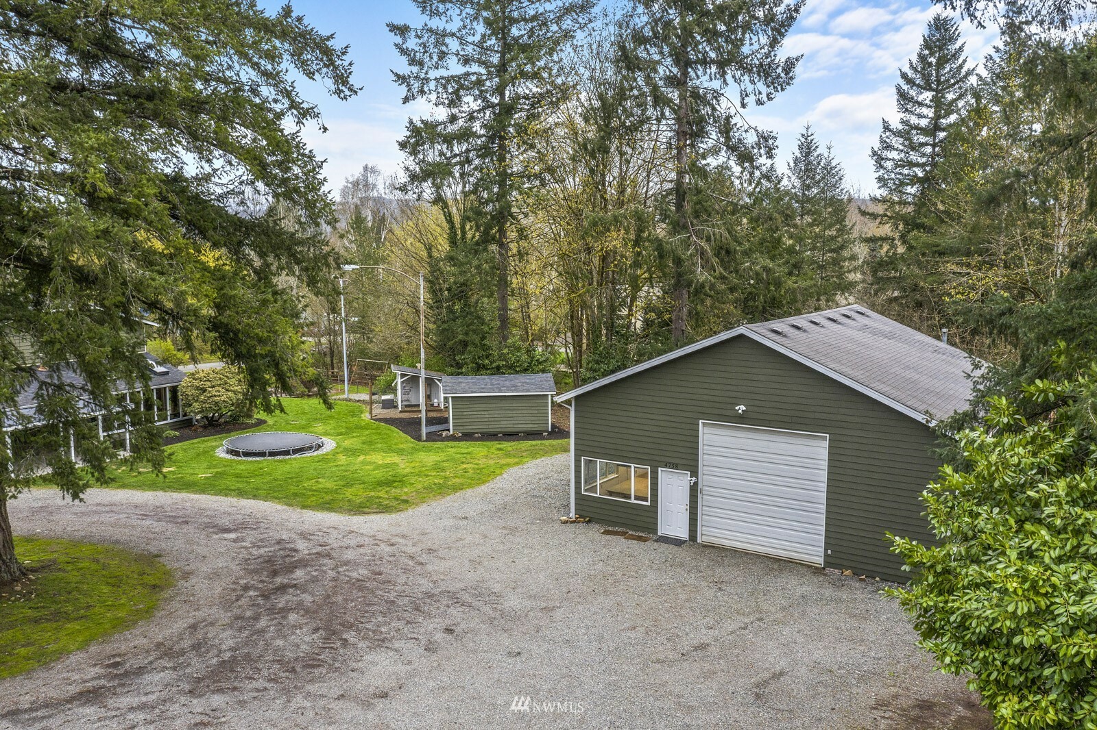 Property Photo: 4750 328th Avenue SE WA 98024