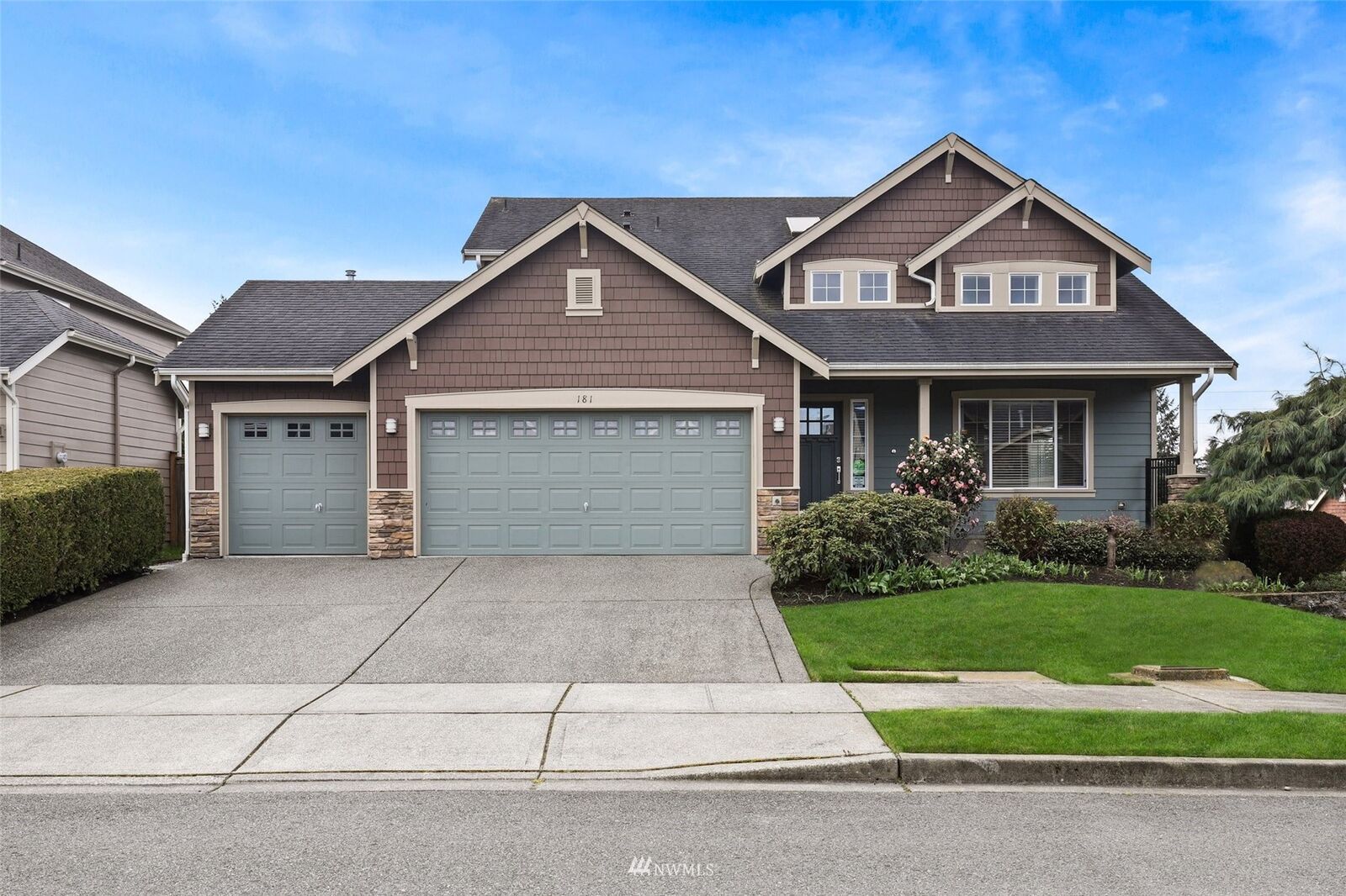 Property Photo:  181 SW 311th Place  WA 98023 