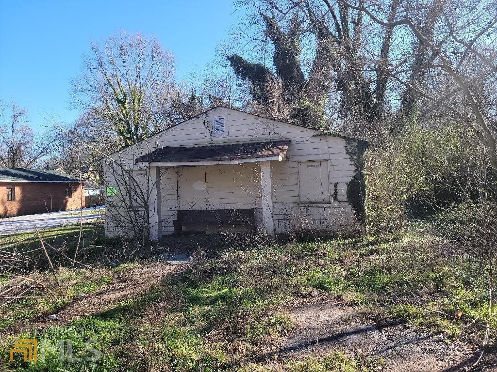 1278 Plaza Avenue SW  Atlanta GA 30310 photo