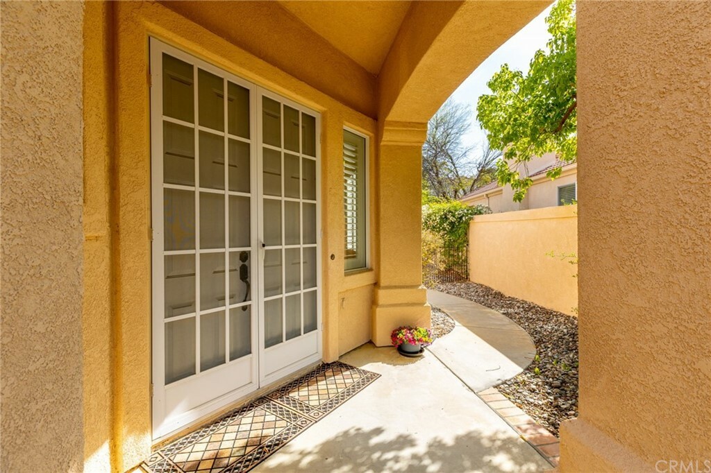 Property Photo:  23703 Corte Andar  CA 92562 