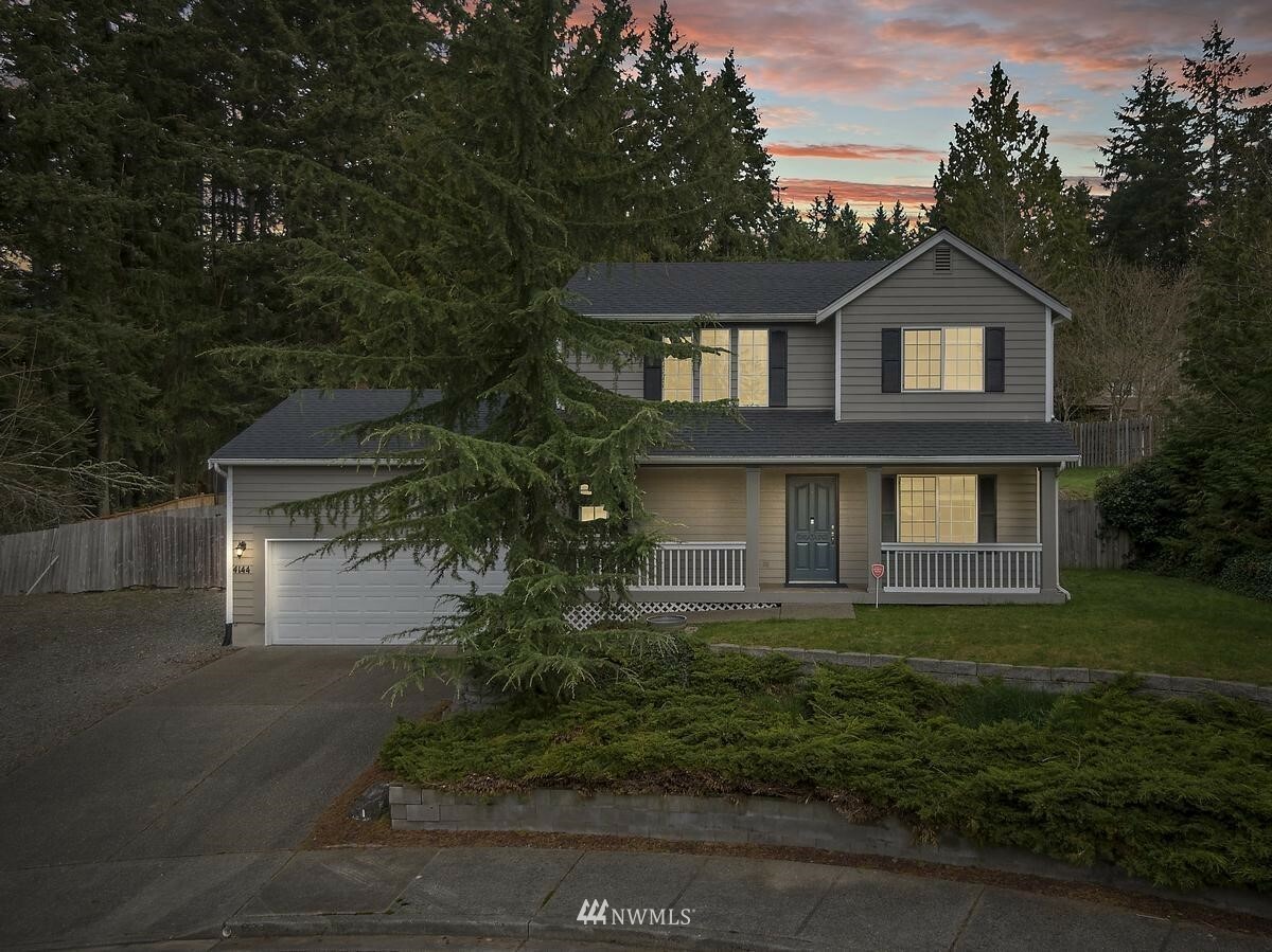 Property Photo: 4144 Sutherland Court WA 98332