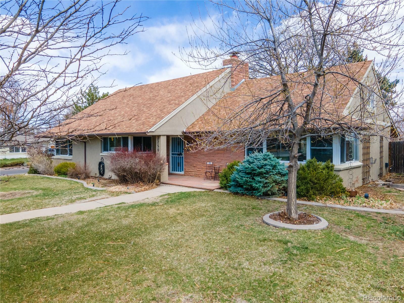 Property Photo: 2250 Monaco Parkway CO 80207
