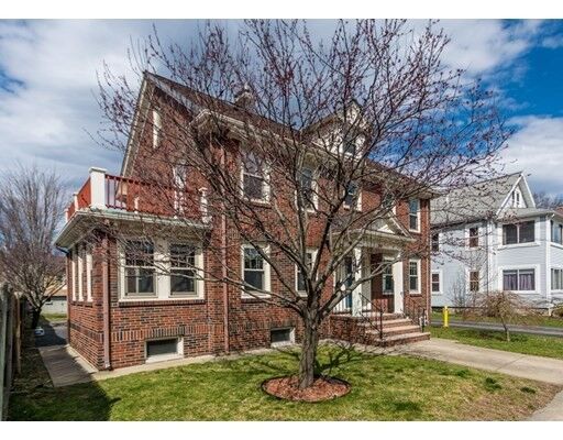 Property Photo:  59 Vernon Street  MA 02453 