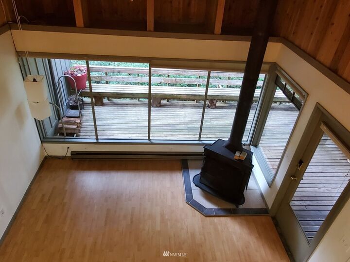 Property Photo: 673 E Pointes Drive W WA 98584