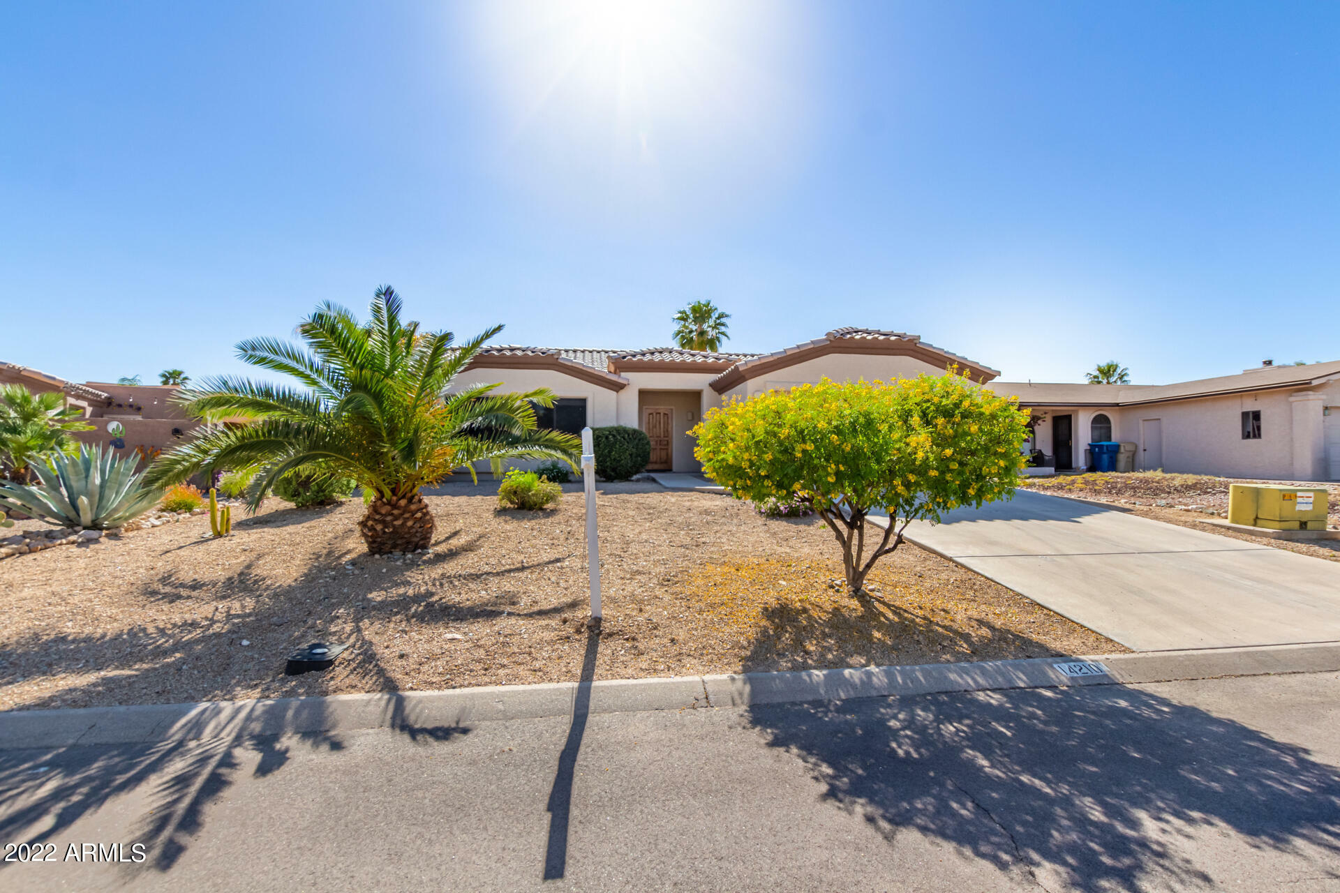 Property Photo:  14210 N Ashbrook Drive  AZ 85268 