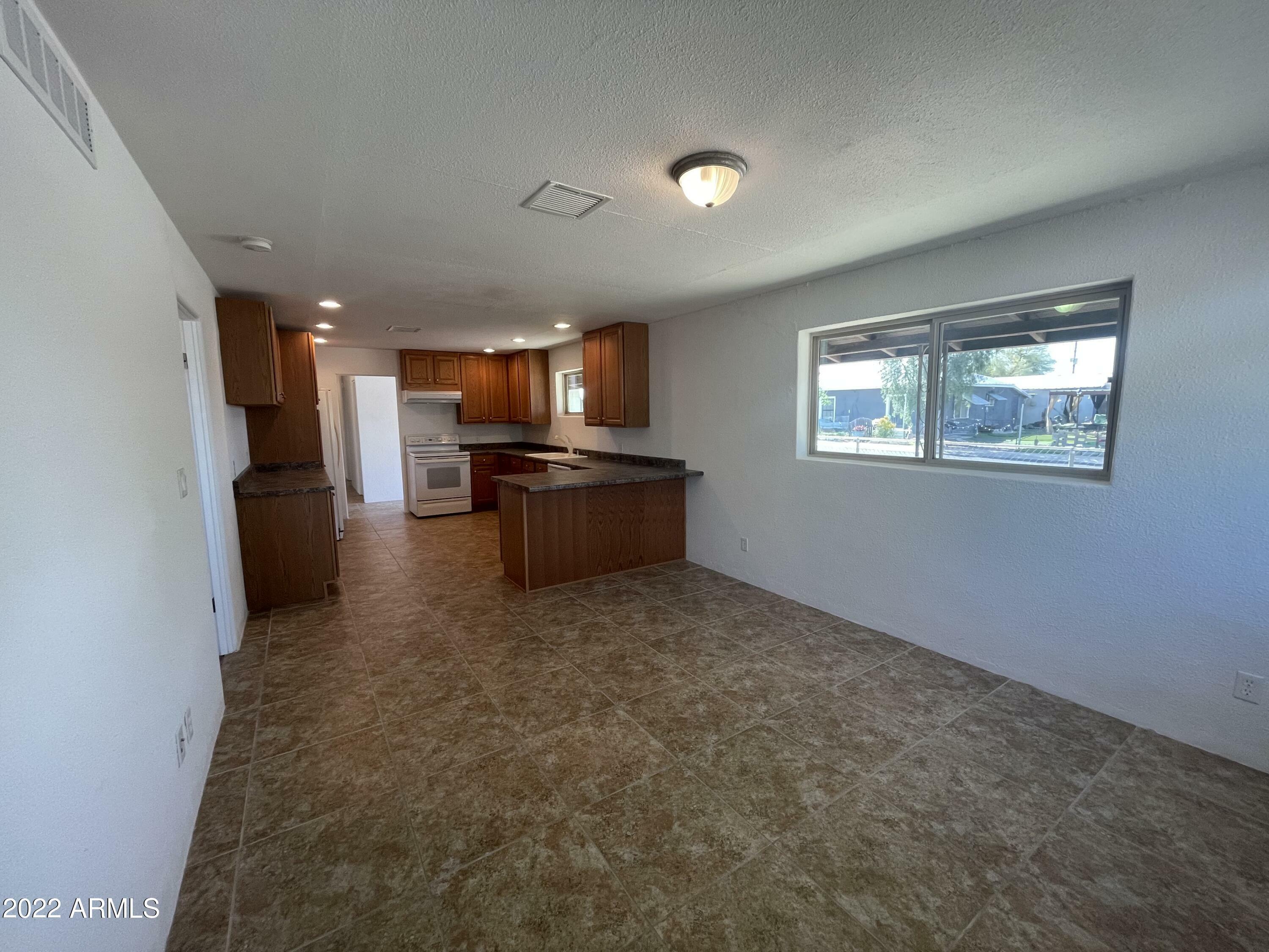 Property Photo:  278 E Feliz Street  AZ 85132 