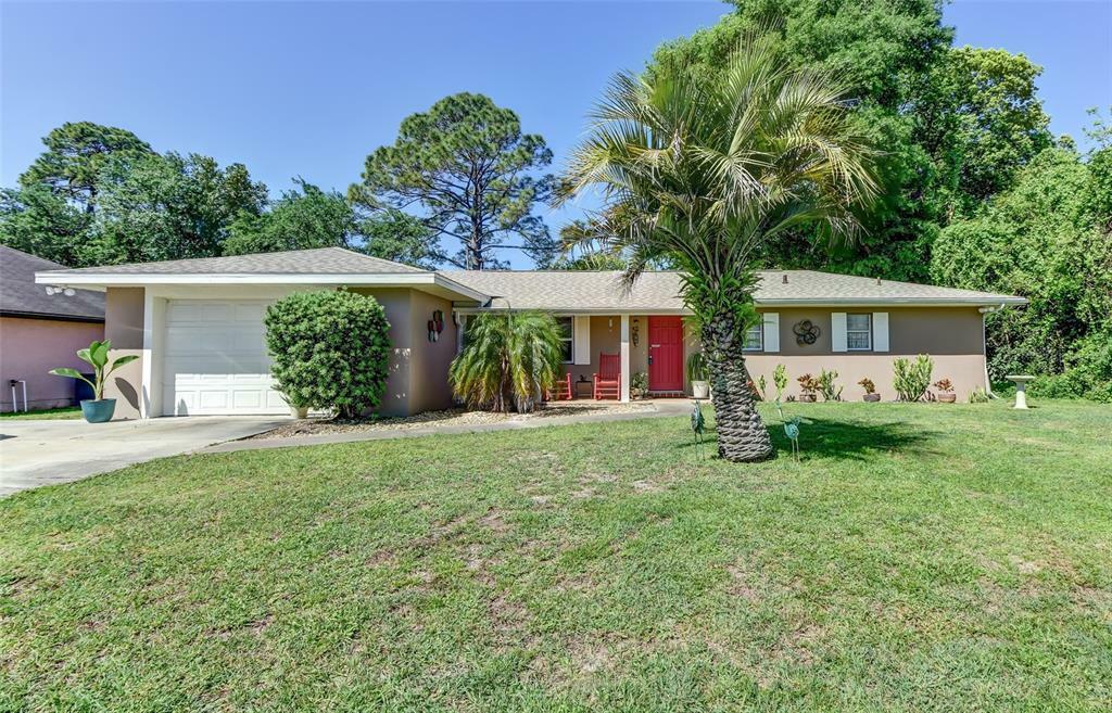Property Photo: 1600 Falmouth Avenue FL 32725