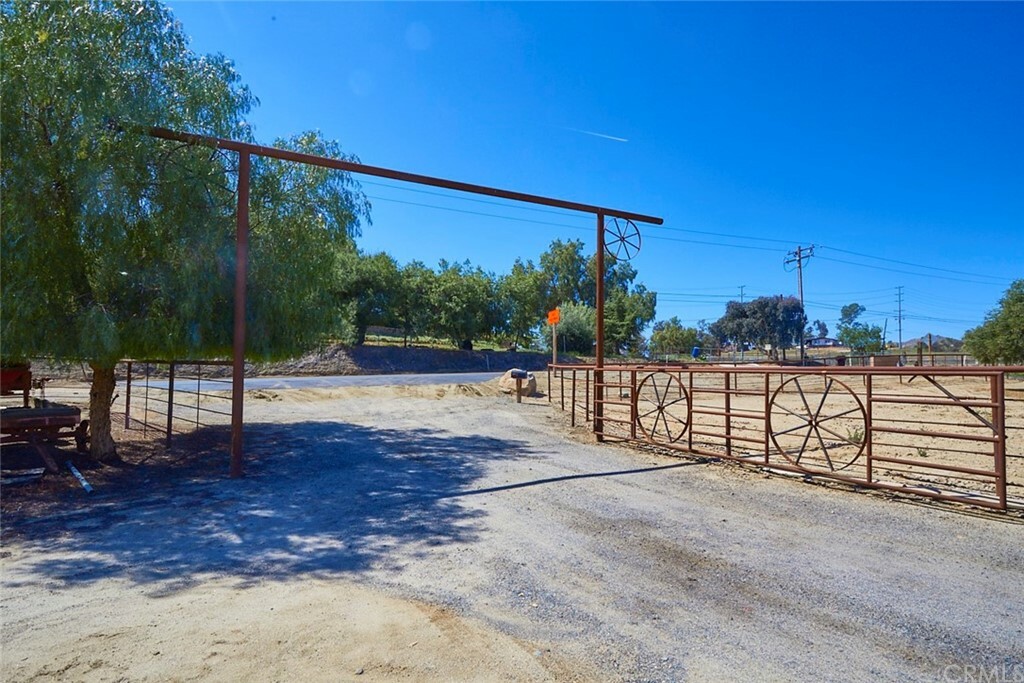 Property Photo:  30260 Los Alamos Road  CA 92563 