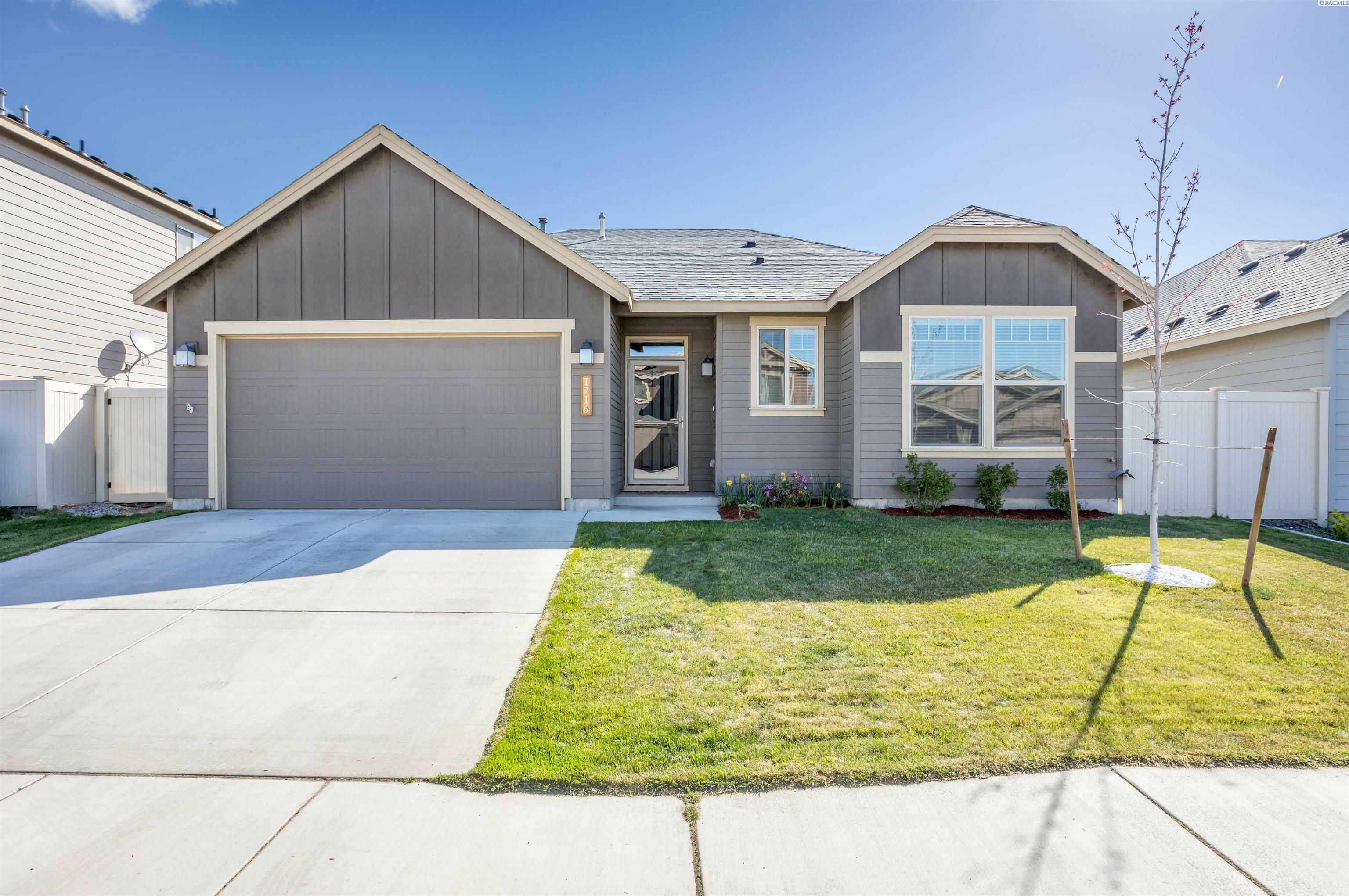 1716 Liberty Lane  Sunnyside WA 98944 photo