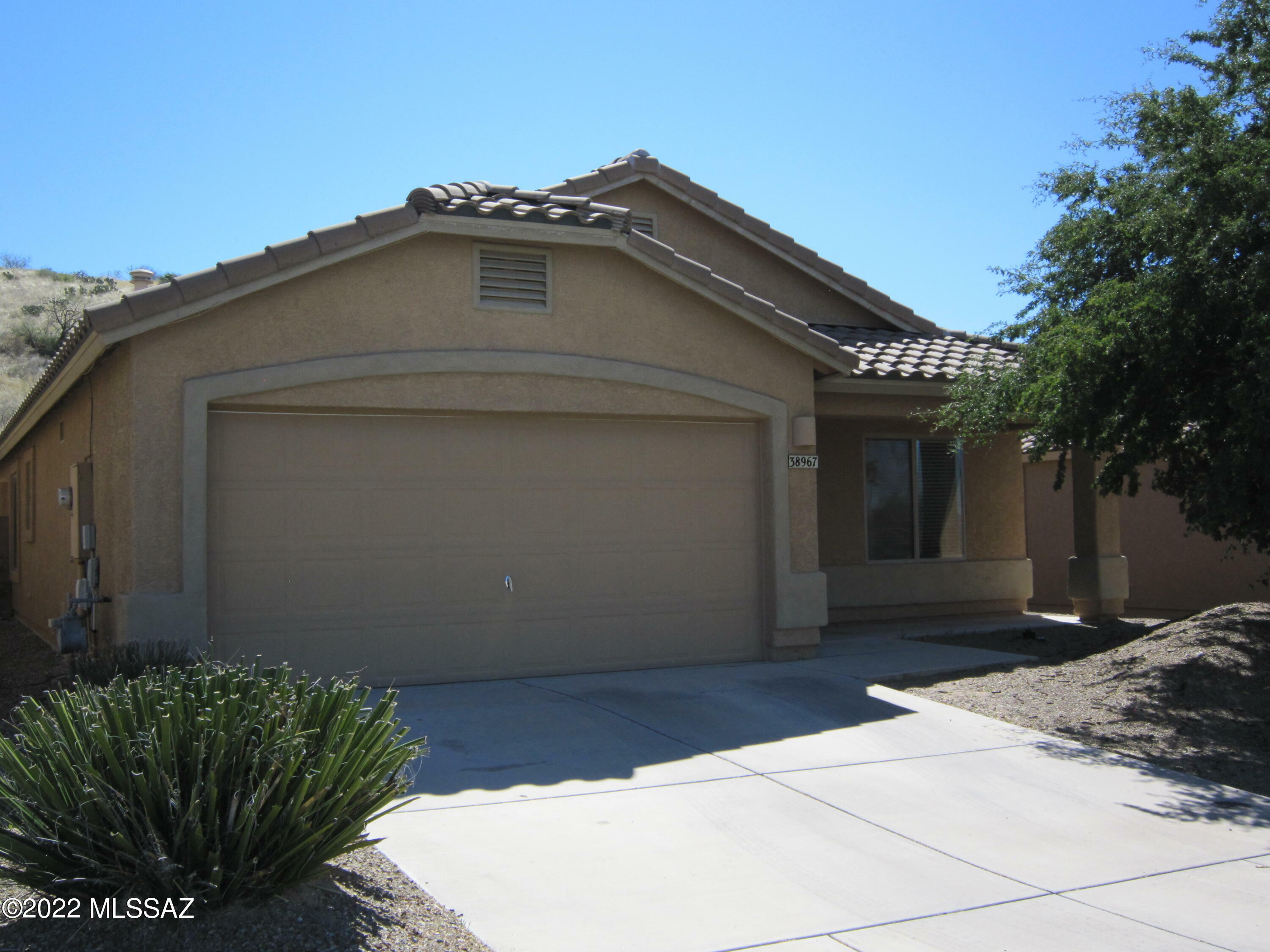 Property Photo:  38967 Furlong Court  AZ 85739 