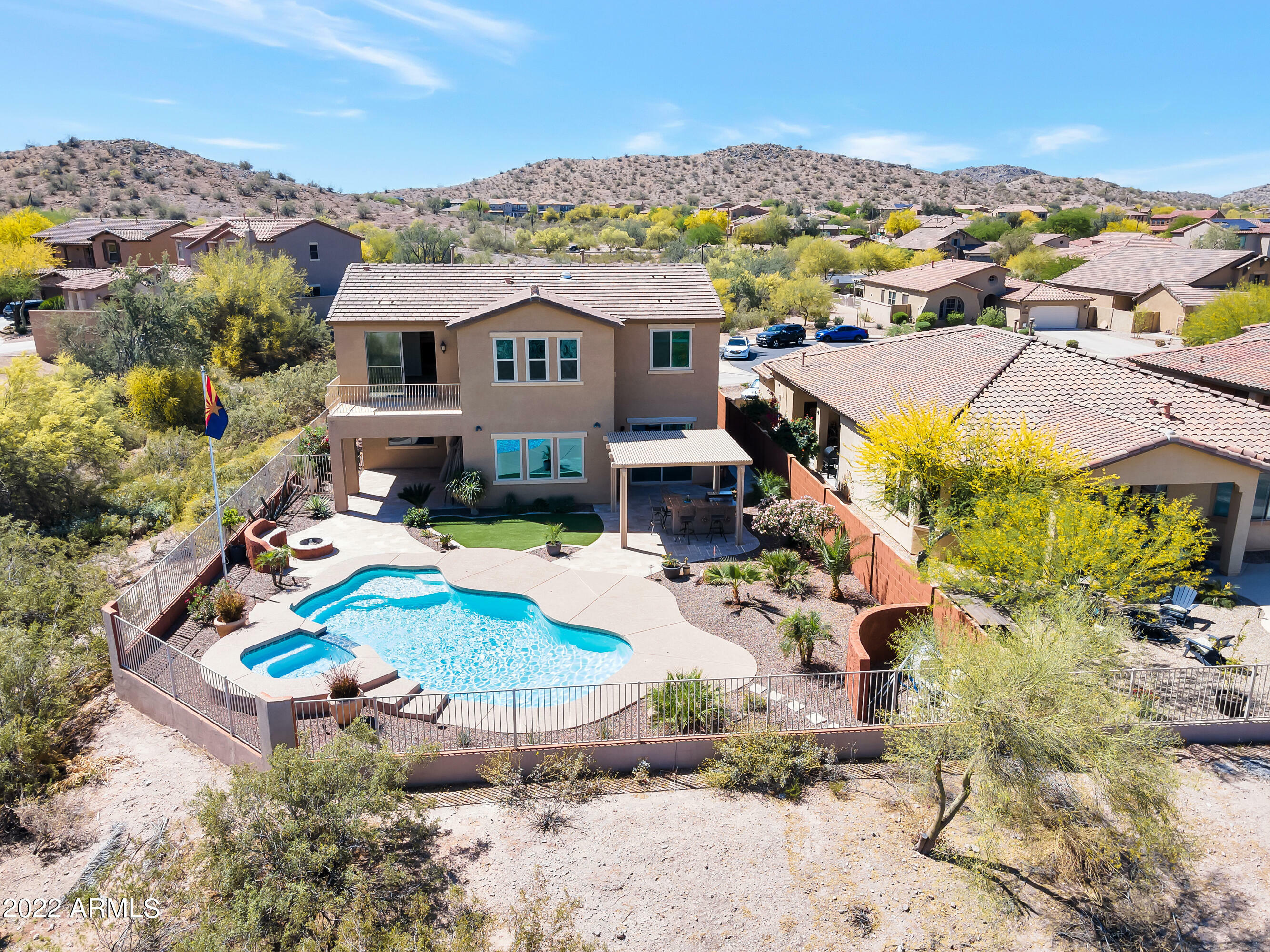 Property Photo:  18046 W Paseo Way  AZ 85338 