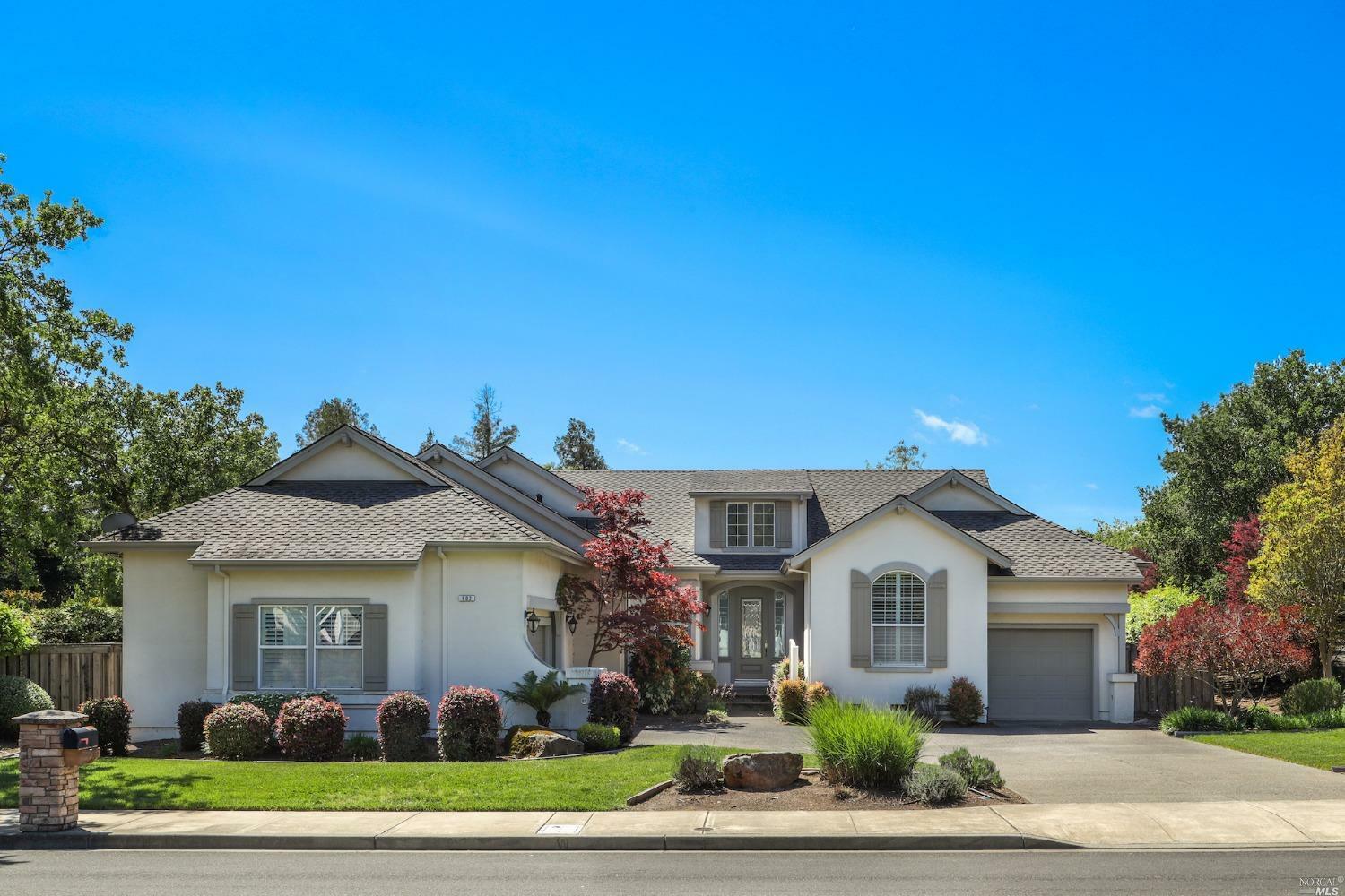 Property Photo: 902 Quarry Point CA 95405