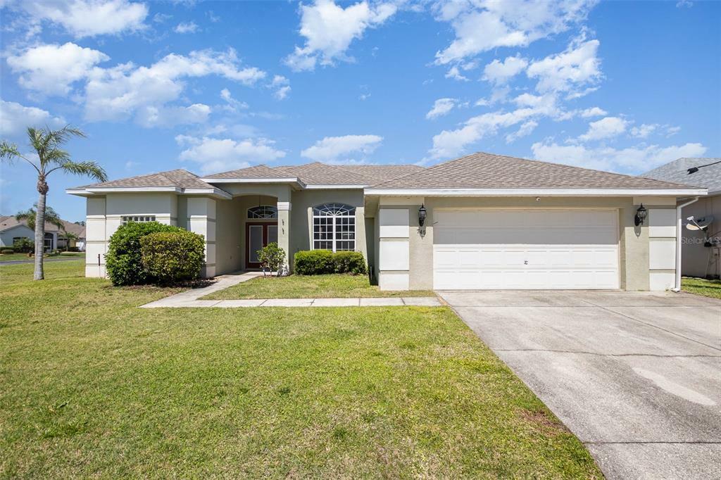 Property Photo:  745 Golf Course Parkway  FL 33837 