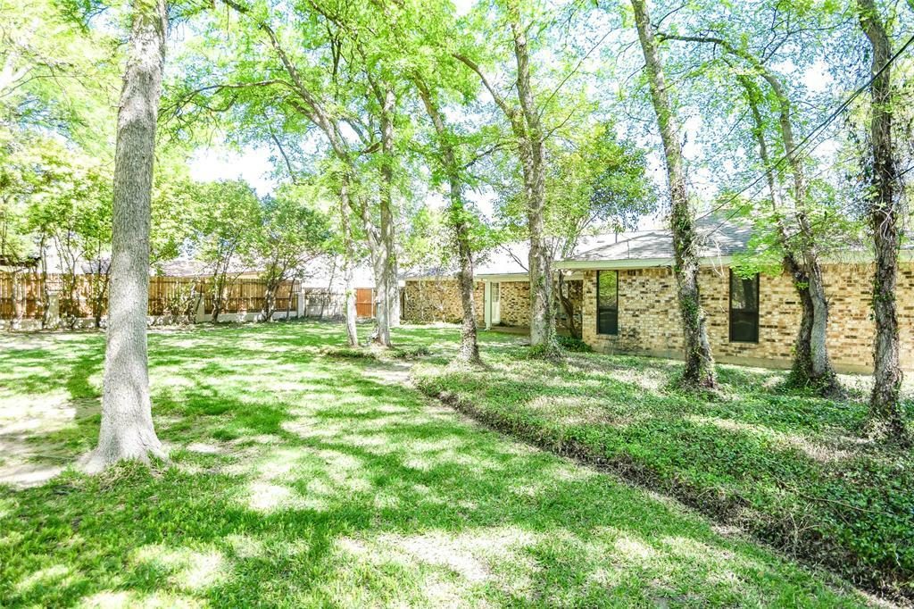 Property Photo:  8421 Marys Creek Drive  TX 76116 