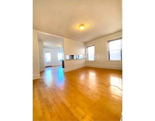 1173 Commonwealth Avenue 3  Allston MA 02134 photo